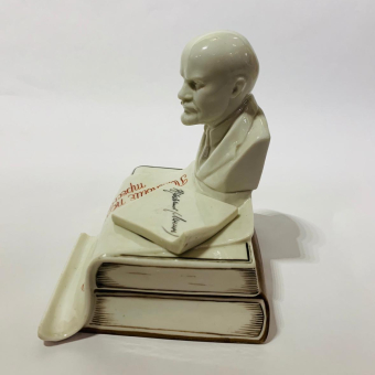 Чернильница с бюстом В.И.Ленина, Россия, ЛФЗ, 1924 г., Н. Данько
